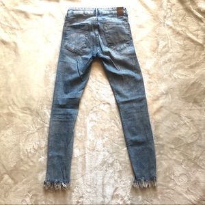 Zara distressed Jeans US size 2 Trafaluc denimwear